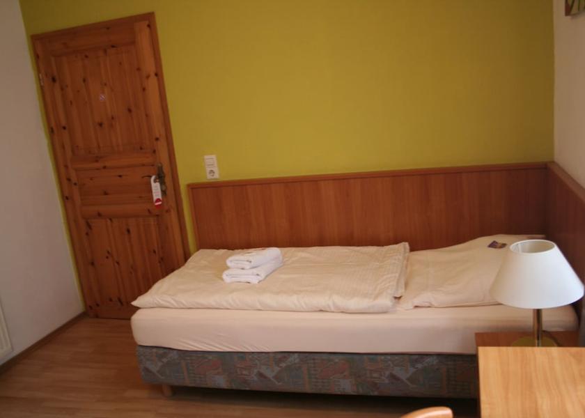 Rhineland-Palatinate Alzey Room