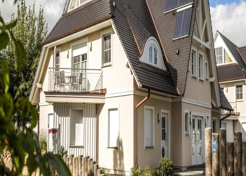 Mecklenburg - West Pomerania Zingst Exterior Detail