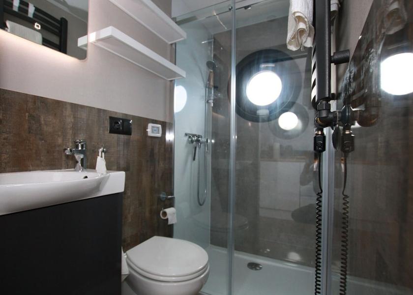 Mecklenburg-West Pomerania Malchow Bathroom