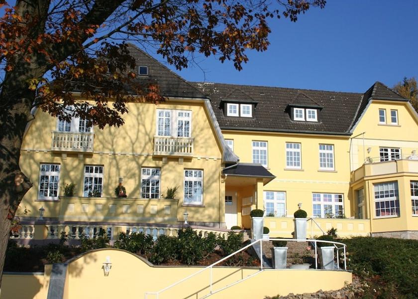 Hameln-Pyrmont Bad Pyrmont Exterior Detail