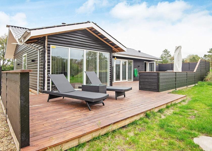 Midtjylland Vemb Exterior Detail