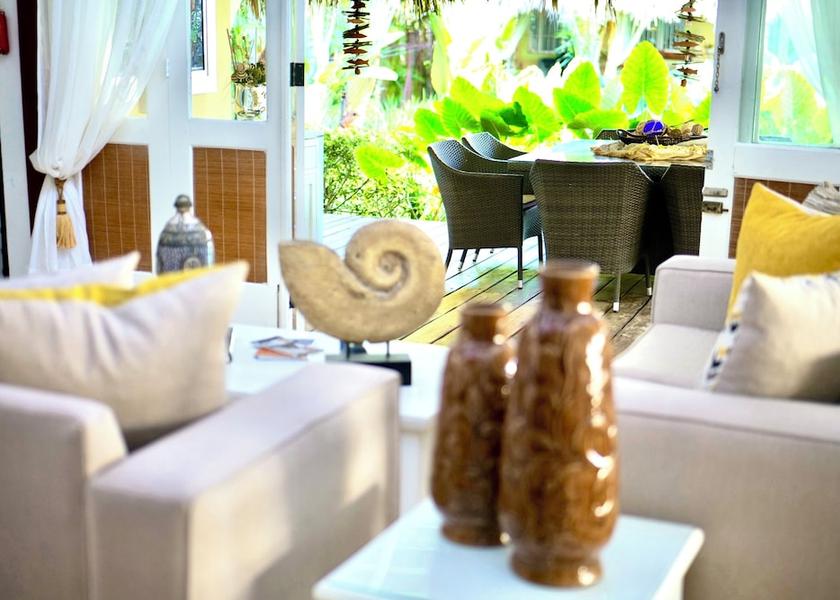 Samana Las Terrenas Living Area