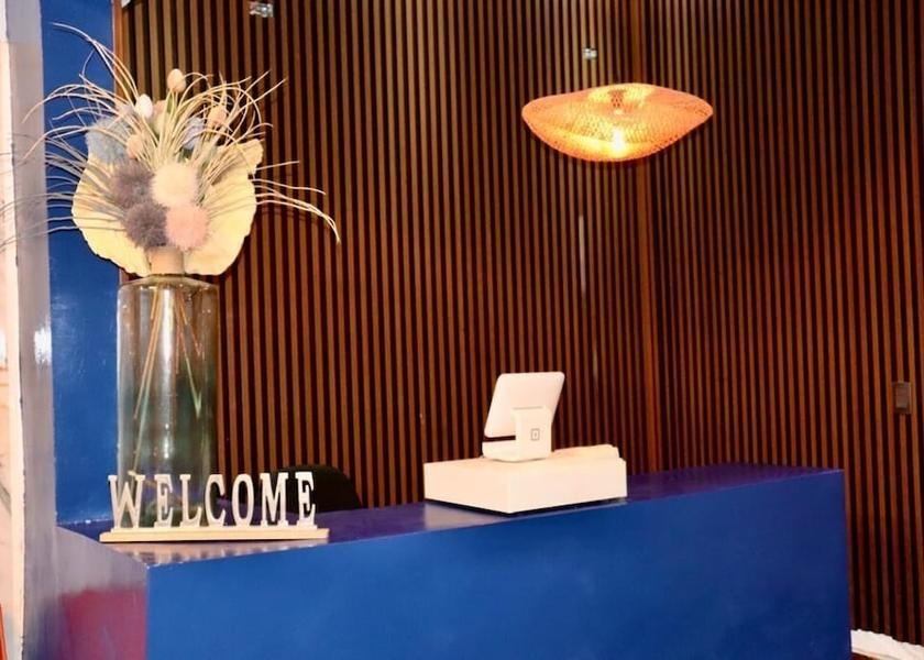 La Romana La Romana Reception