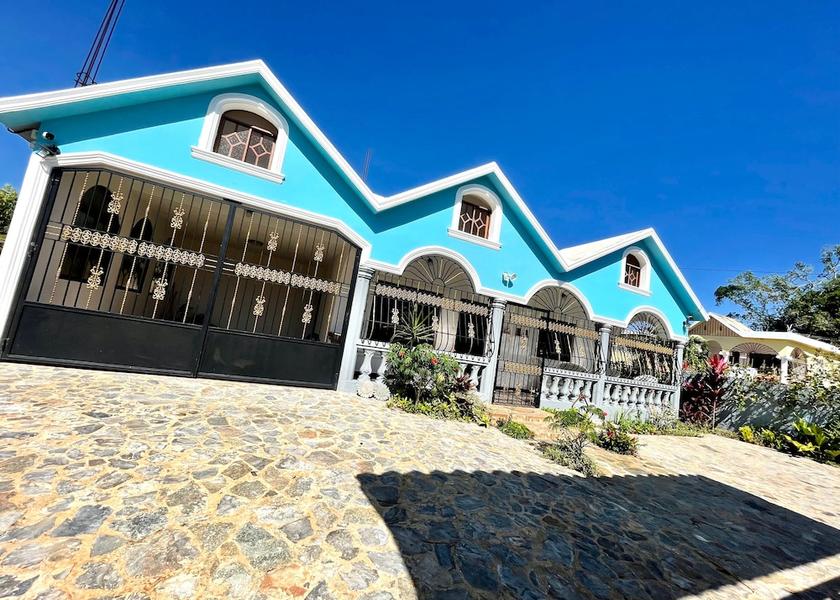 Samaná Samaná Facade