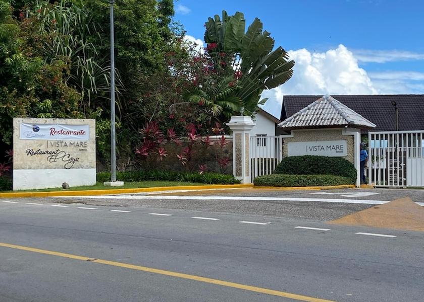 Samaná Samaná Entrance