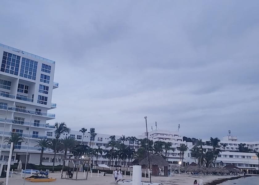 Santo Domingo Boca Chica Facade