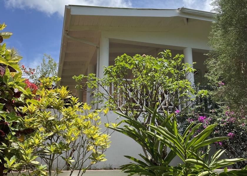 Samaná Samaná Facade