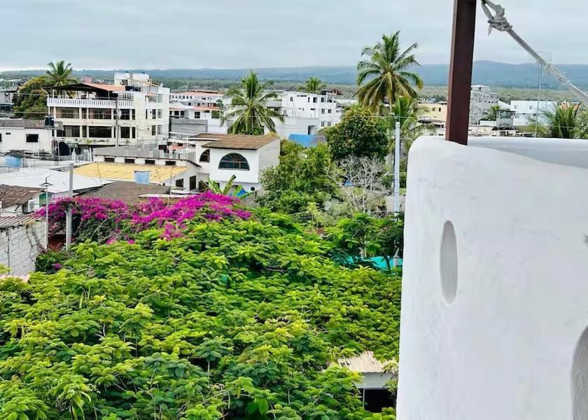Galapagos Puerto Ayora Exterior Detail