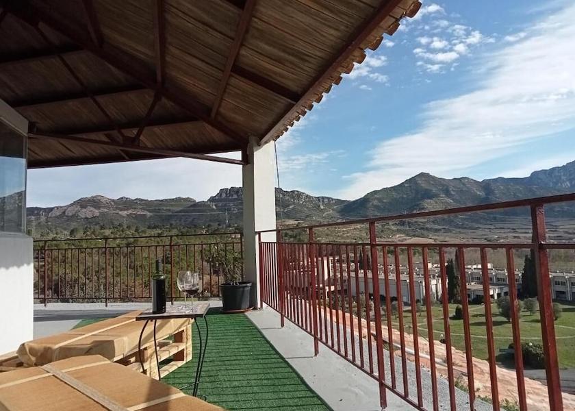La Rioja Brinas Property grounds