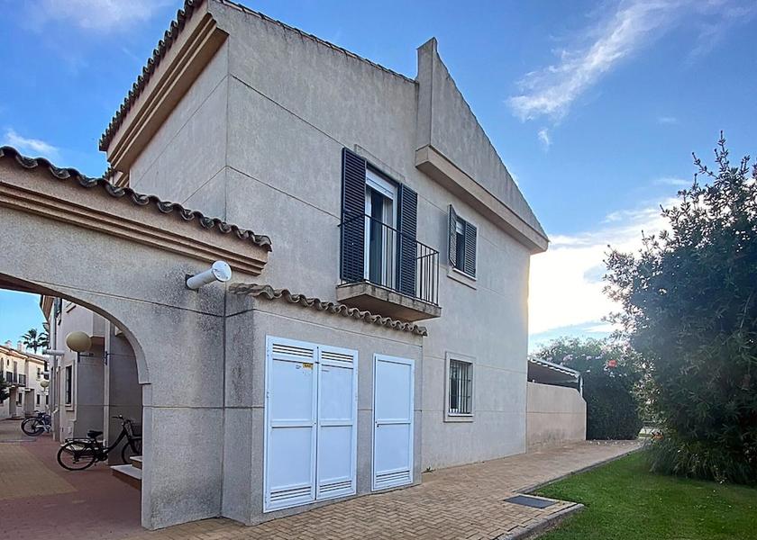 Andalucia Rota Exterior Detail