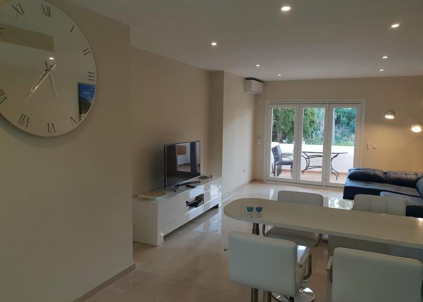 Andalucia Manilva Interior Entrance