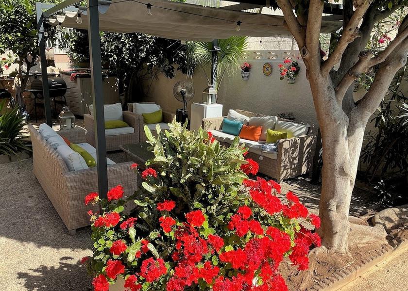 Andalusia Roquetas de Mar Property Grounds