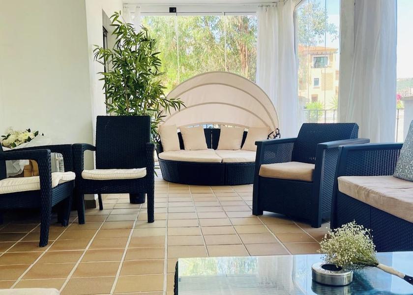 Andalucia Manilva Interior Entrance