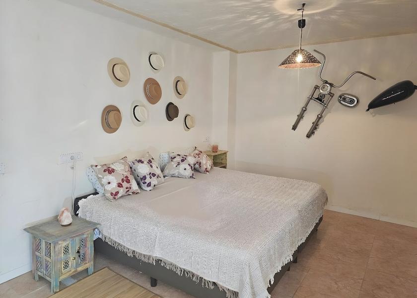 Valencian Community Burriana Room