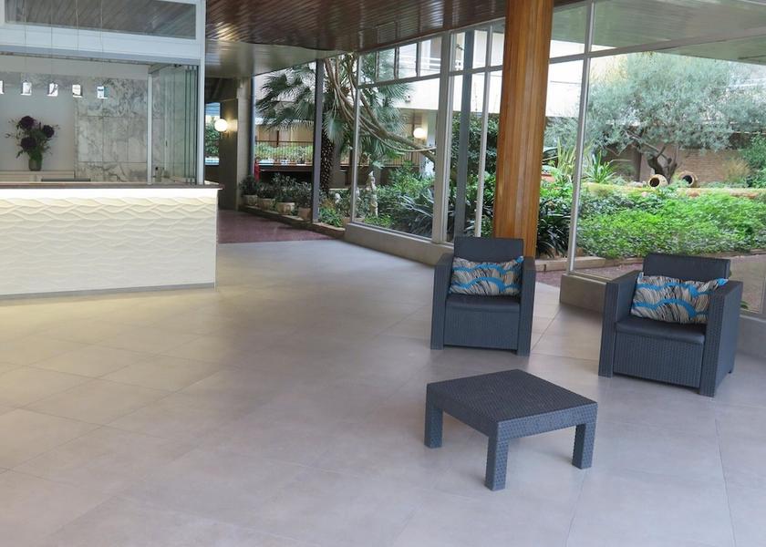 Catalonia Calafell Reception