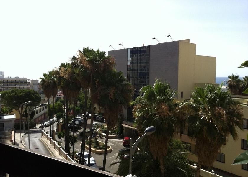 Andalucia Torremolinos Property Grounds