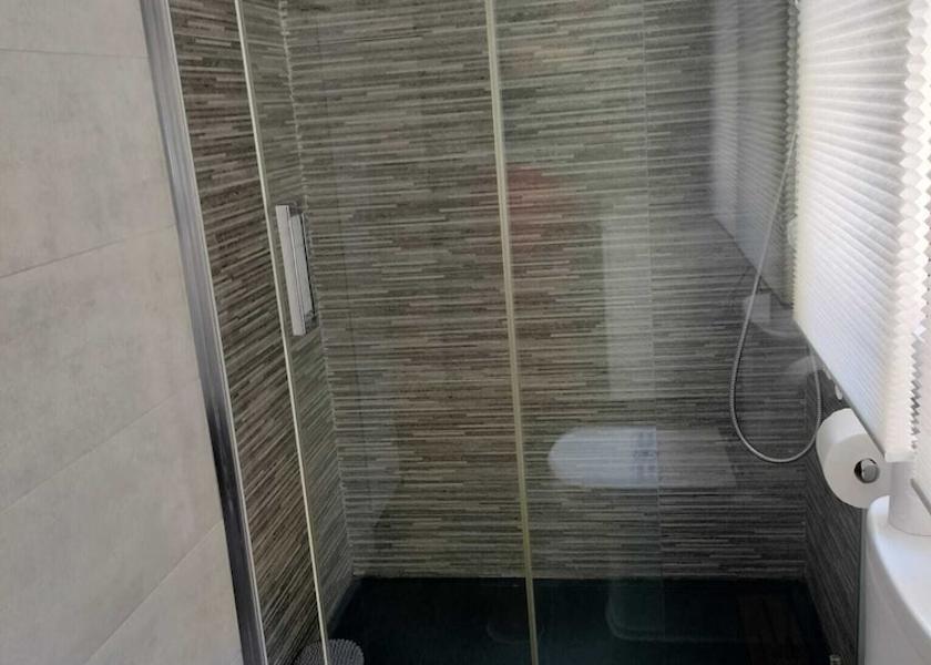 Community of Madrid Alcala de Henares Bathroom