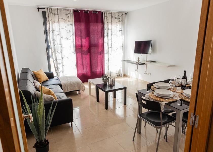 Valencian Community Vinaros Duplex Three-Bedroom Apartment
