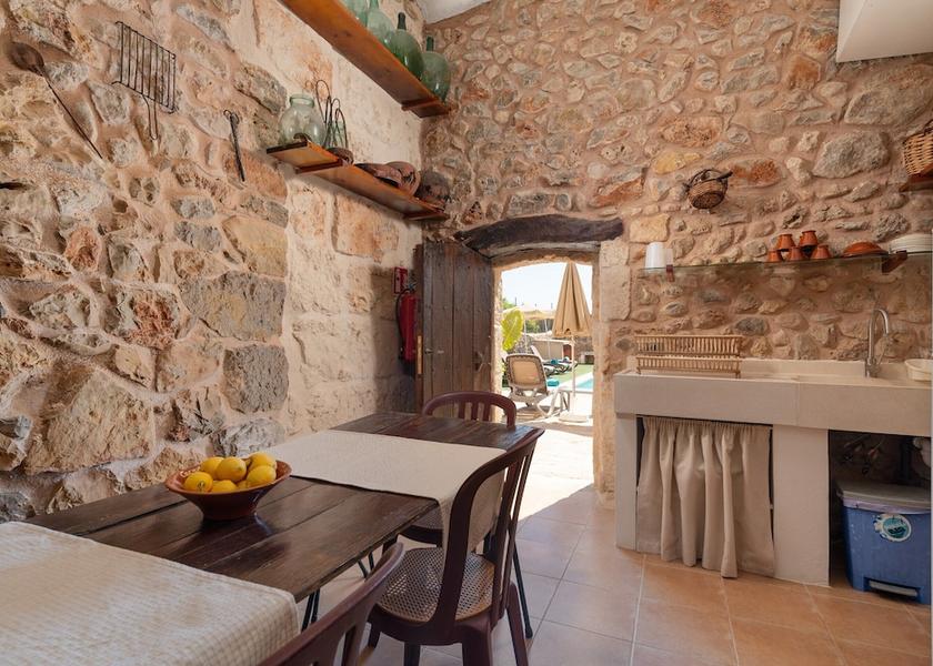 Raiguer Buger Outdoor Dining