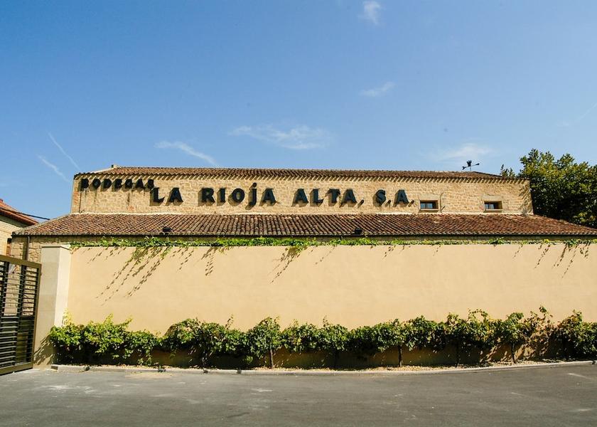La Rioja Casalarreina Exterior Detail