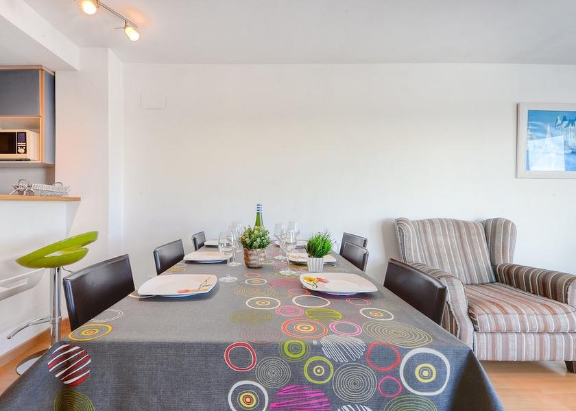 Catalonia Roses Dining Area