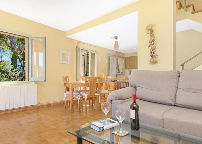 Catalonia Palafrugell Room