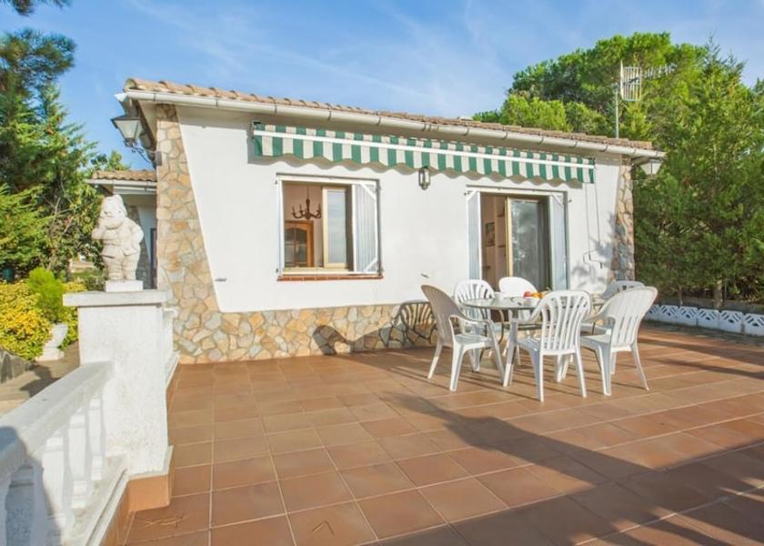 Catalonia Vidreres Room