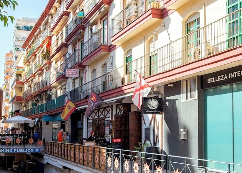 Andalucia Fuengirola Facade