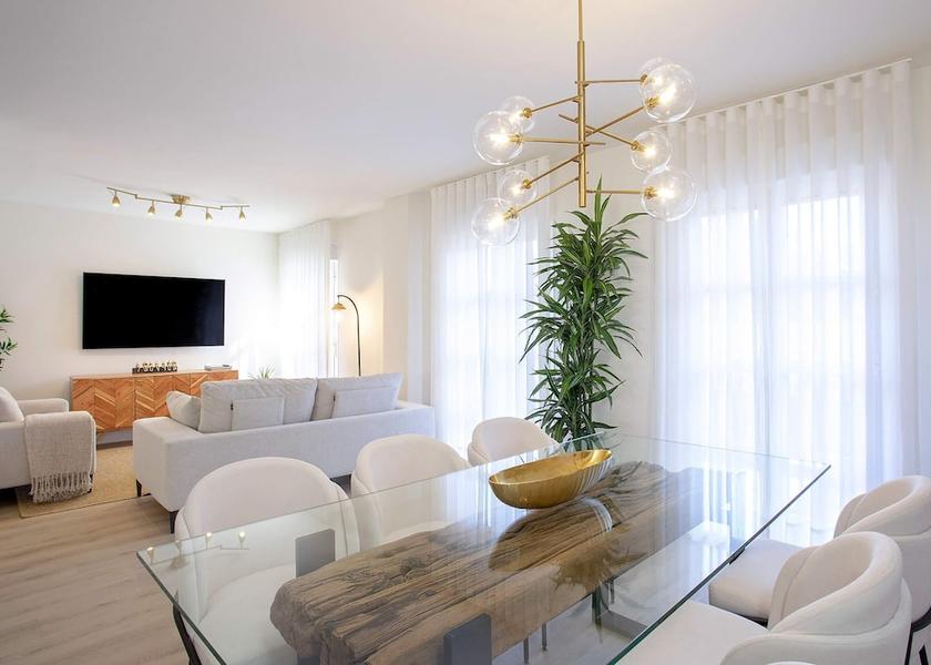 Andalucia Fuengirola In-Room Dining