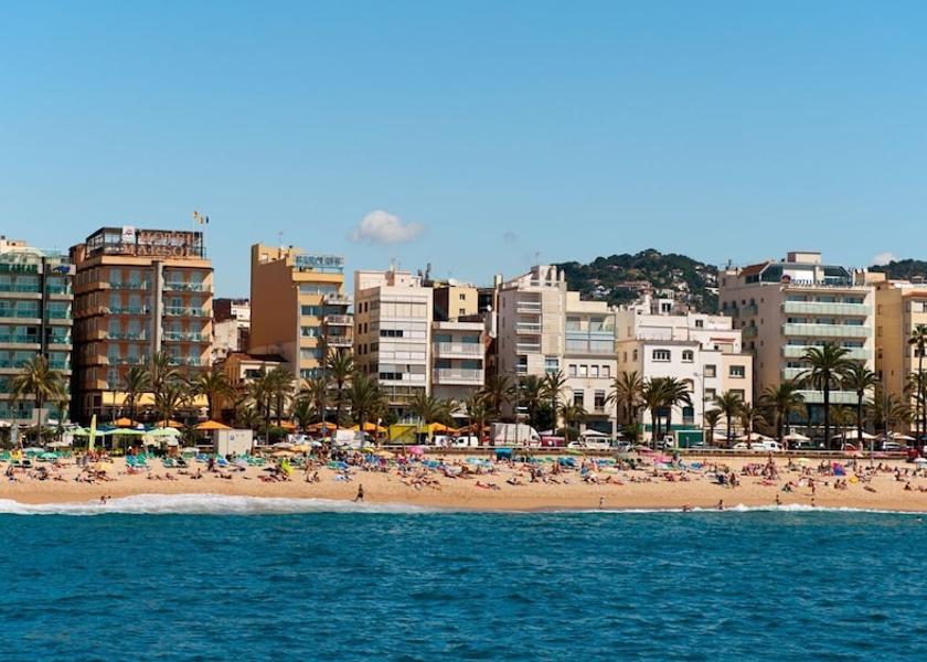 Catalonia Vidreres Room