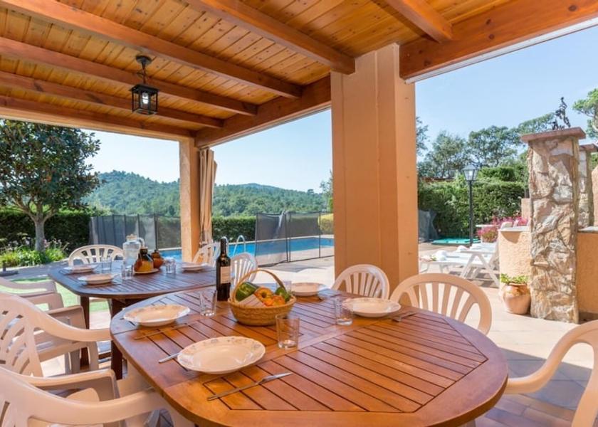 Catalonia Vidreres Room