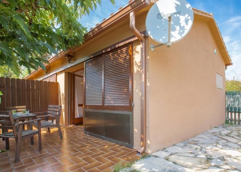 Catalonia Vidreres Room