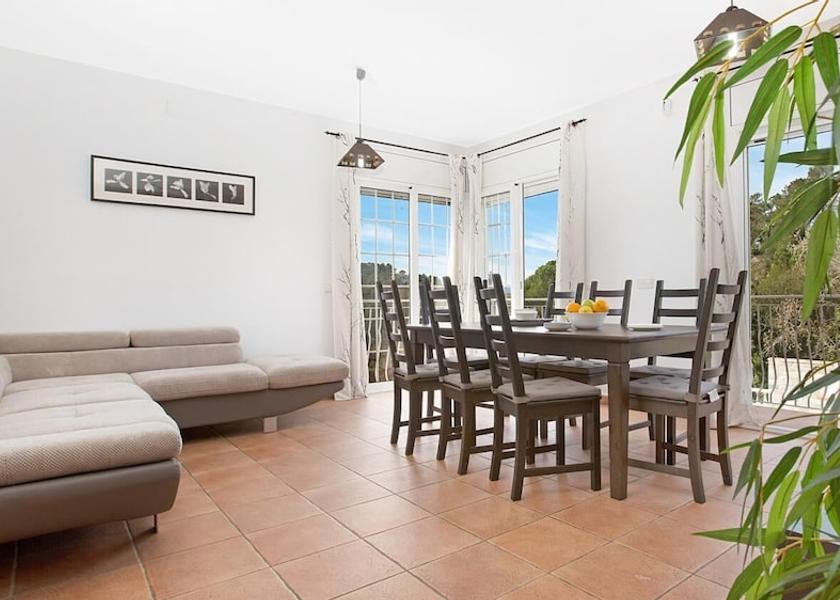 Catalonia Vidreres Room