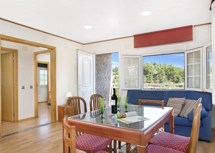 Catalonia Vidreres Room