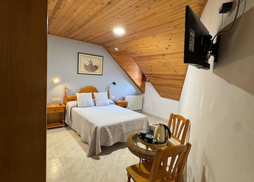 Aragon Bielsa Room