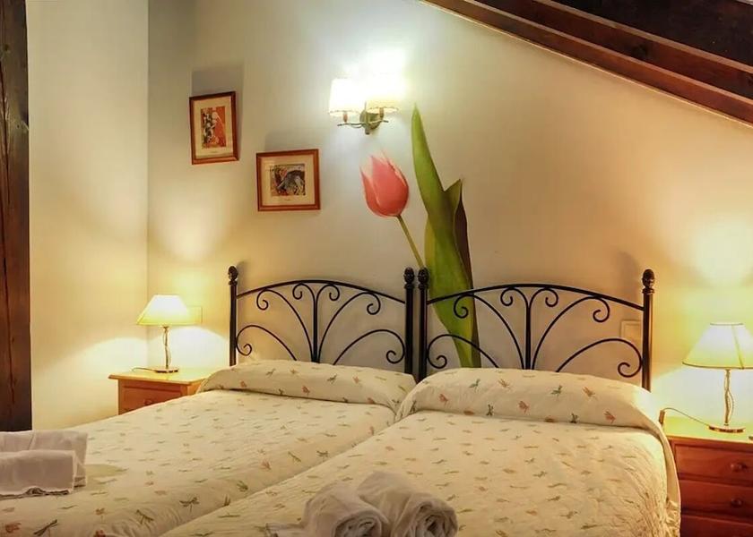 Cantabria Alfoz de Lloredo Room