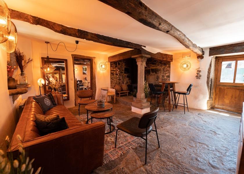 Galicia O Pino Reception