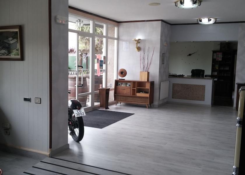 Galicia Lugo Lobby