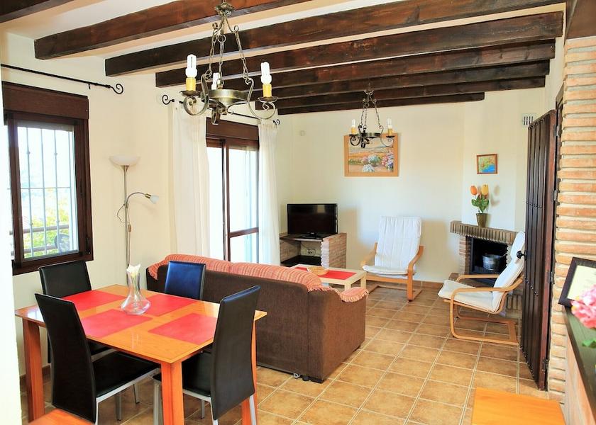 Andalusia Vinuela Dining Area