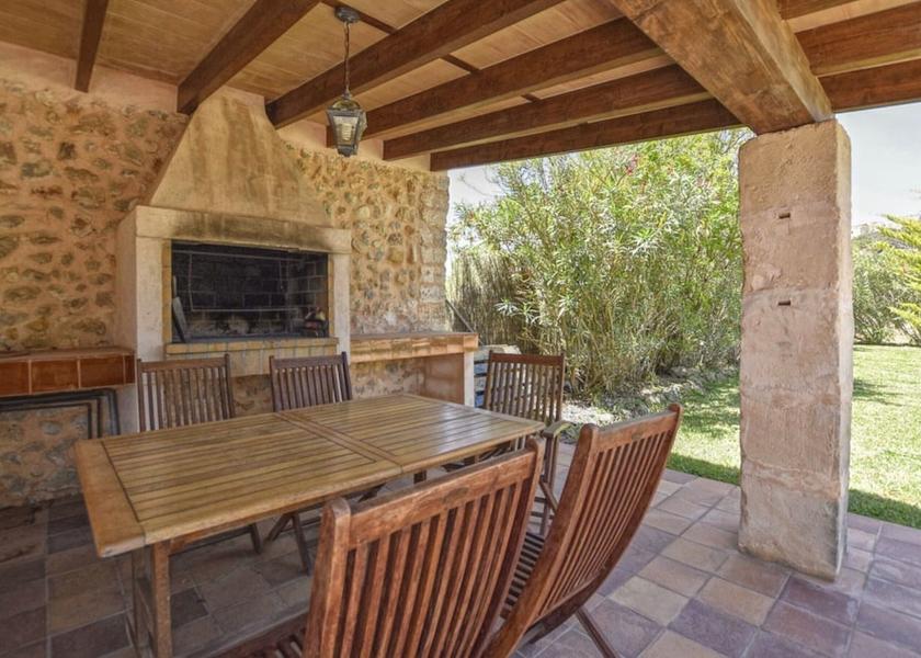 Raiguer Buger Balcony