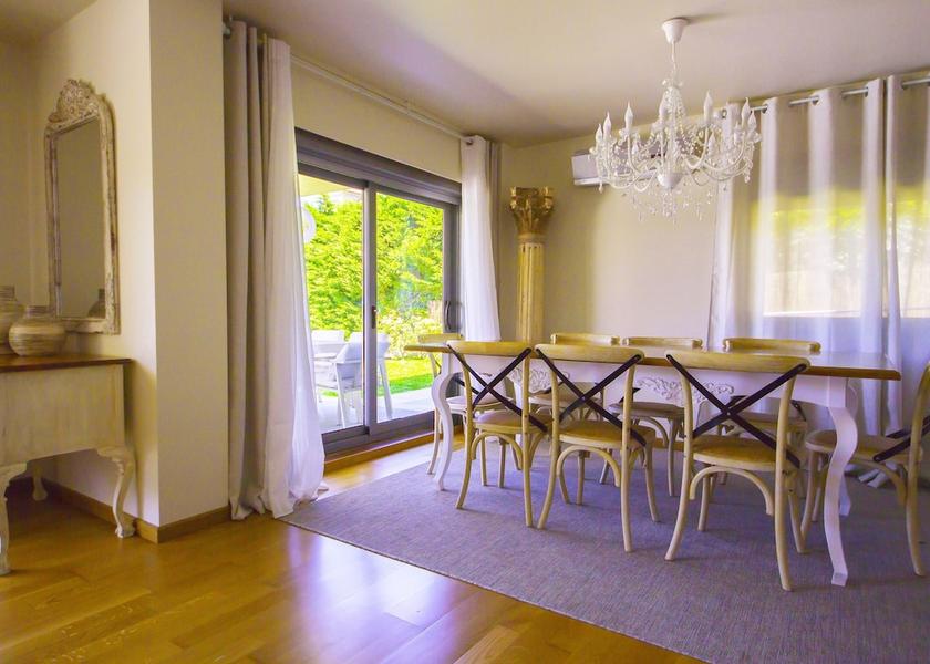 Galicia Sanxenxo Dining Area