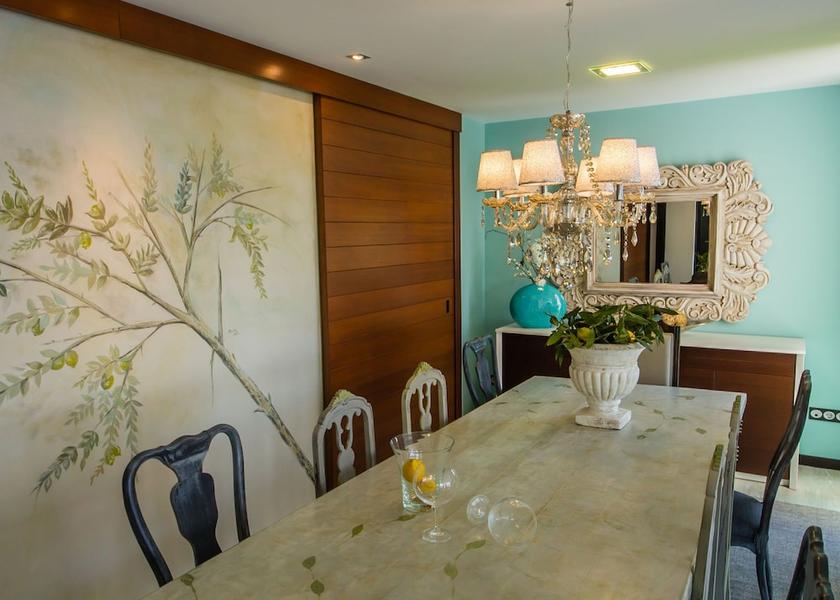 Galicia Sanxenxo Dining Area