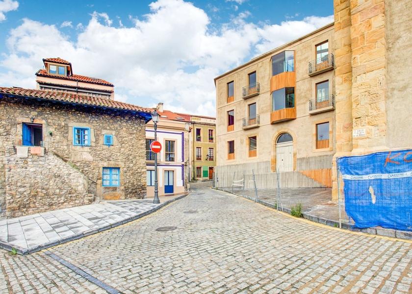 Asturias Gijon Exterior Detail