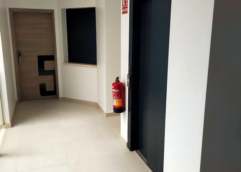 Andalucia Fuengirola Interior Entrance