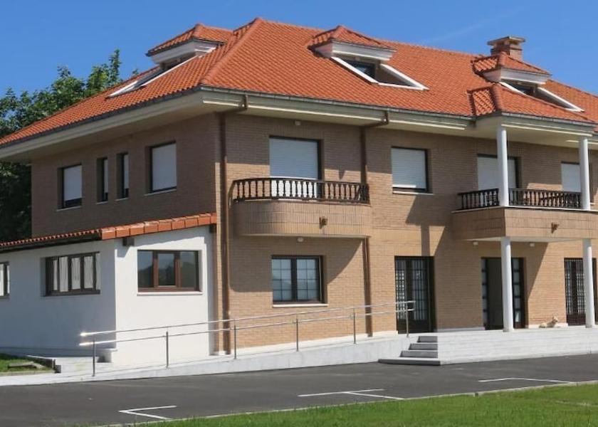 Cantabria Santa Cruz de Bezana Exterior