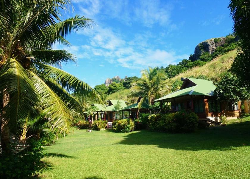 Western Division Wayasewa Island Property grounds