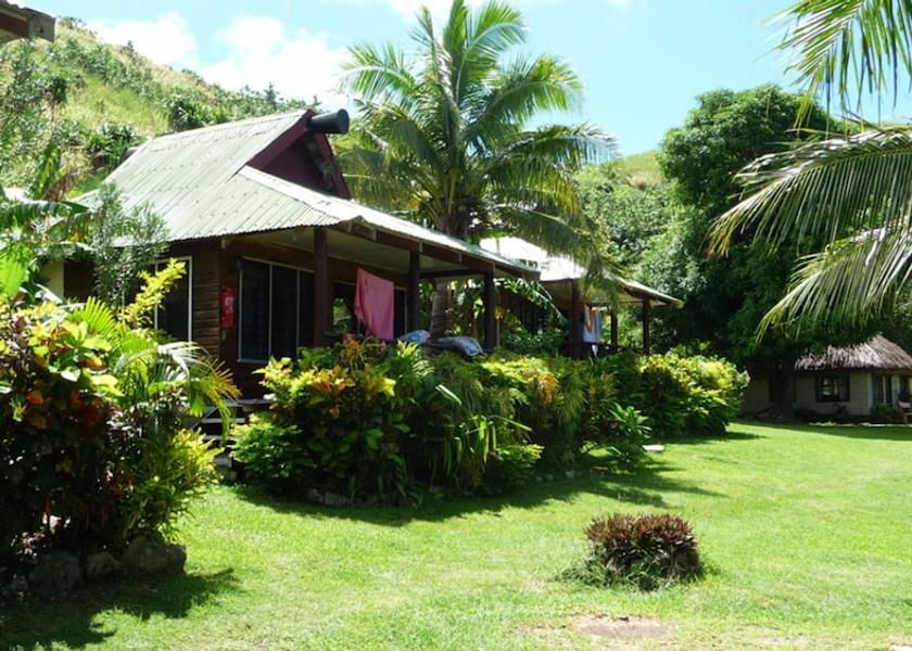 Western Division Wayasewa Island Property grounds