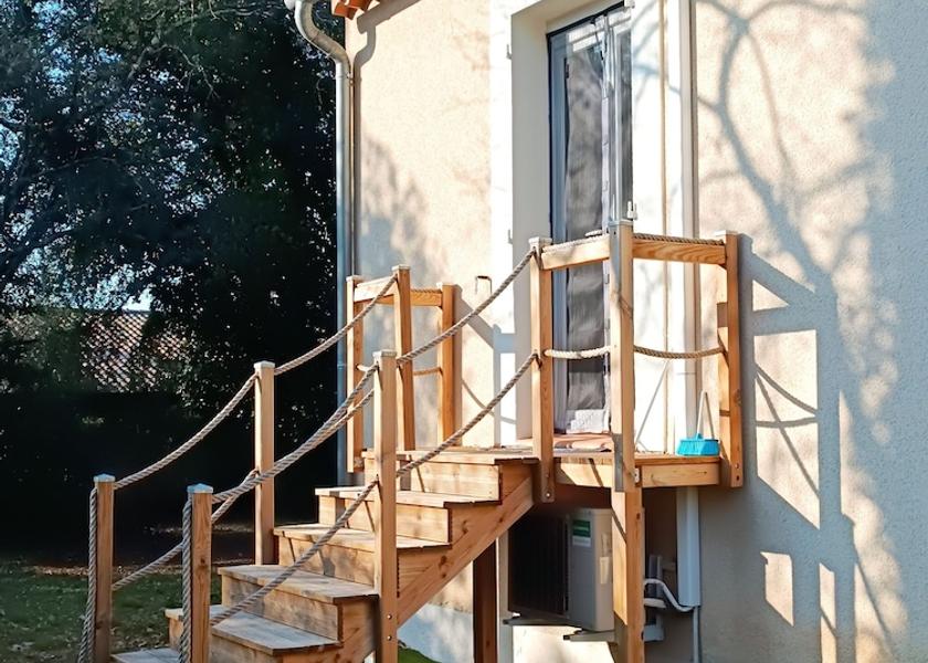 Provence - Alpes - Cote d'Azur Saint-Didier Facade