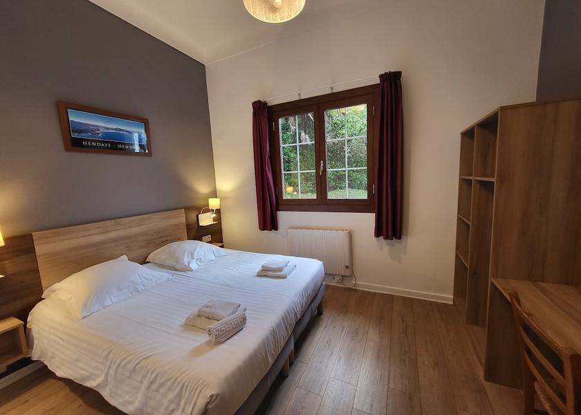Nouvelle-Aquitaine Hendaye Room
