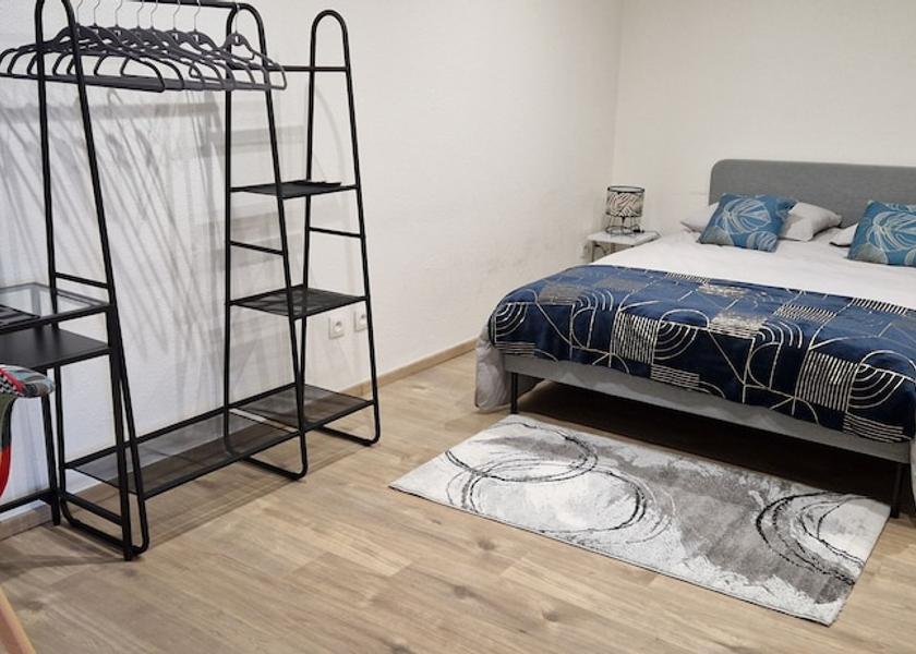 Auvergne-Rhone-Alpes Lyon Room